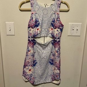 NWT LF Stores Rumor Boutique Cutout Mini Dress in Purple Florals size M